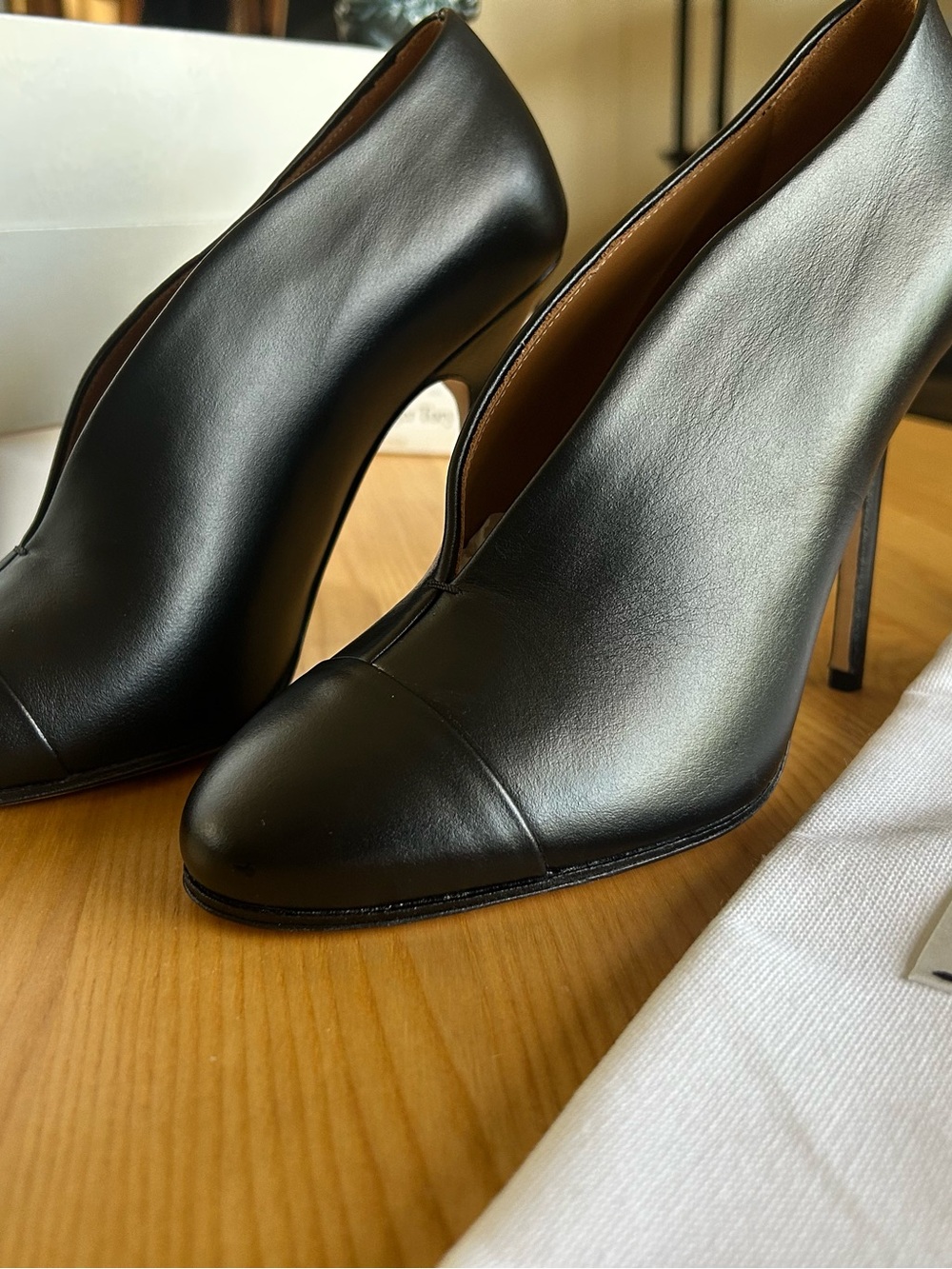 Victoria Beckham Black Leather High-Heel Ankle Booties